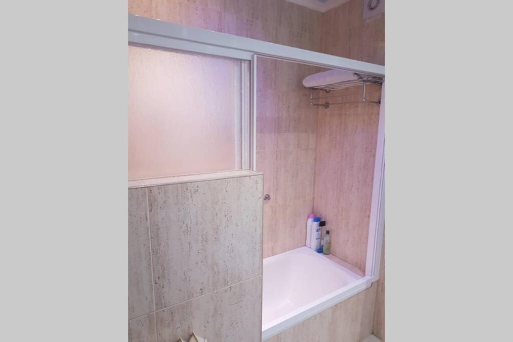 Apto. reformado primera línea playa de Samil, Vigo Exterior foto